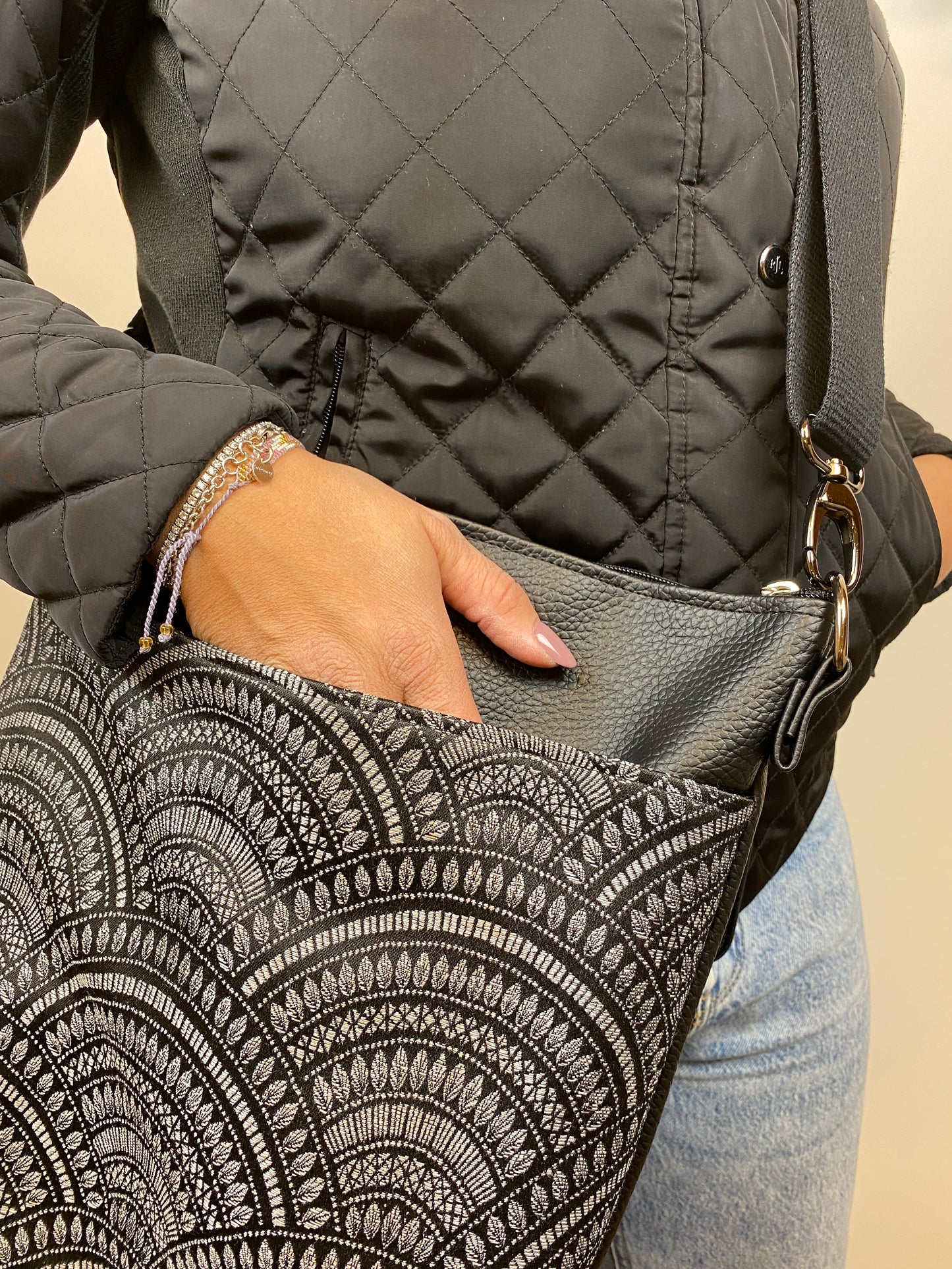 Preordine Borsa Gemma Oriente nero e argento